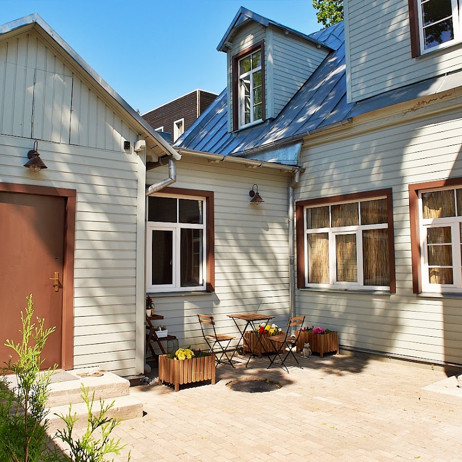 Greenhouse Apartments