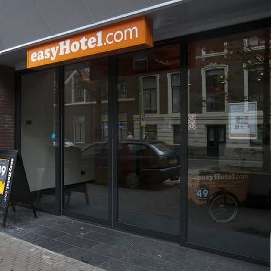 easyHotel The Hague City Centre