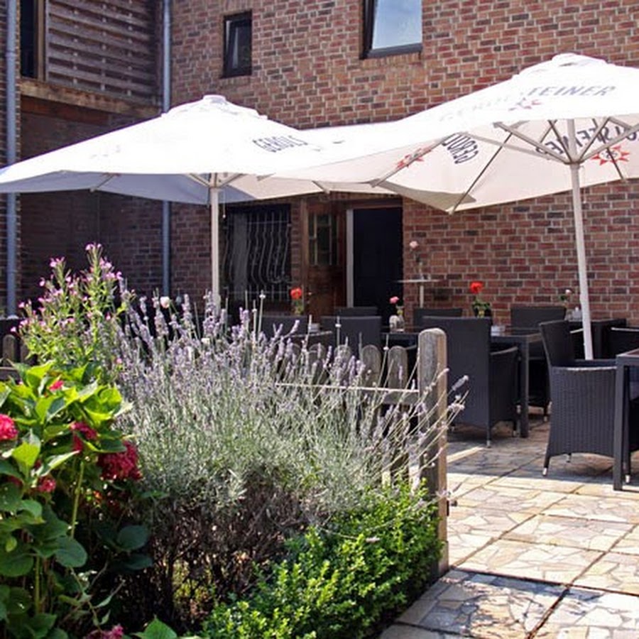 Hotel Schwarzer Adler GmbH