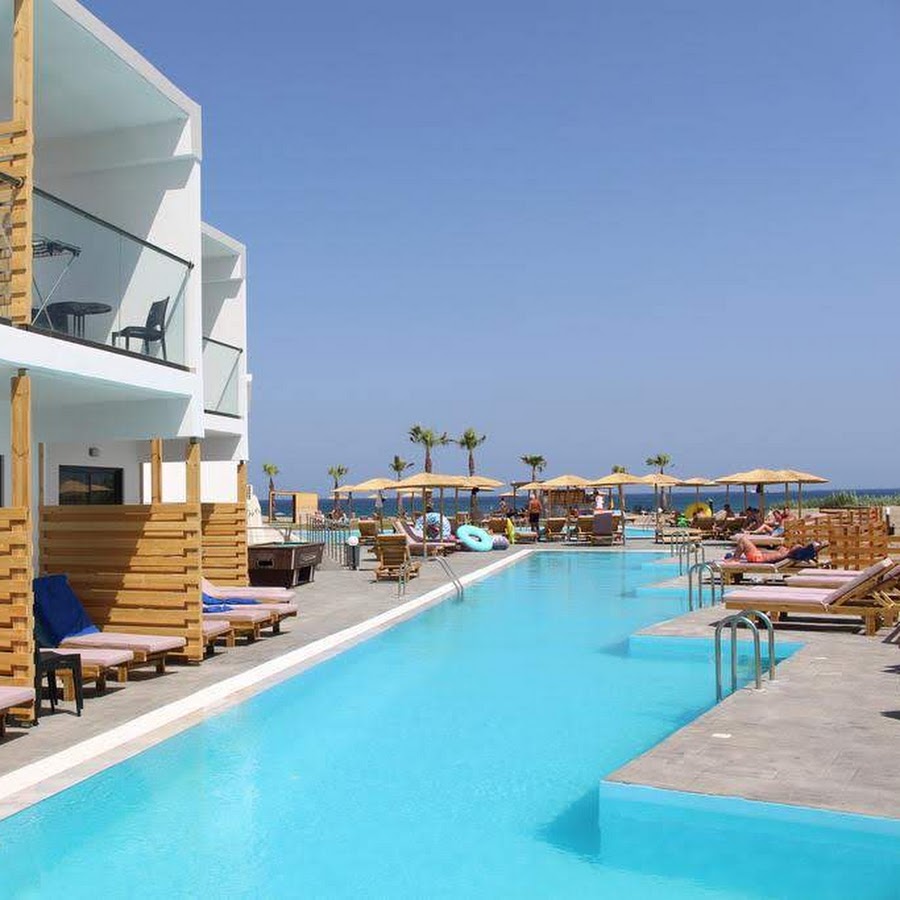 Evita Bay Hotel