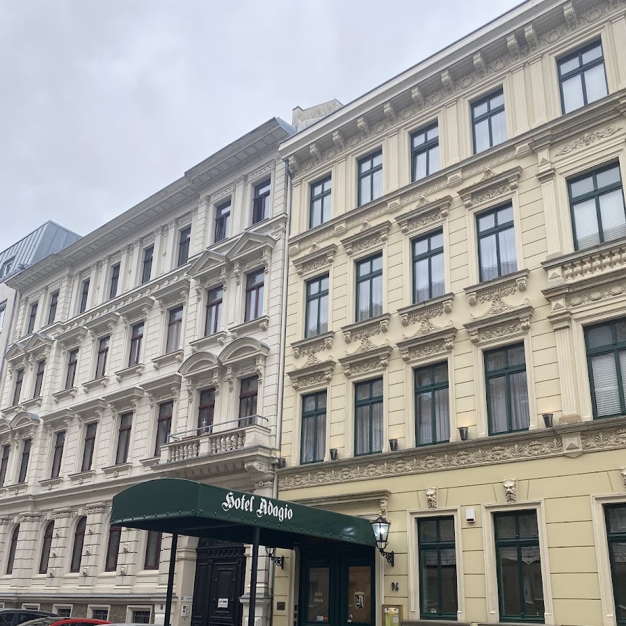 Hotel Adagio - 3 Sterne Garnihotel