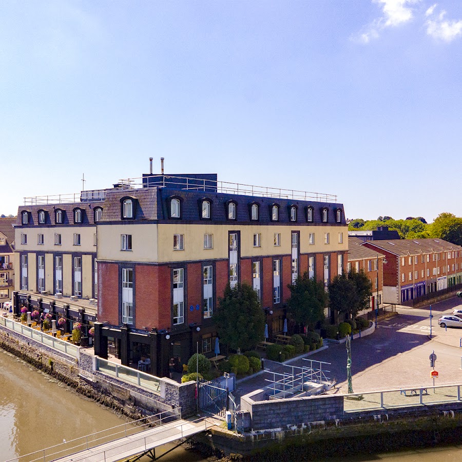 Waterford Marina Hotel