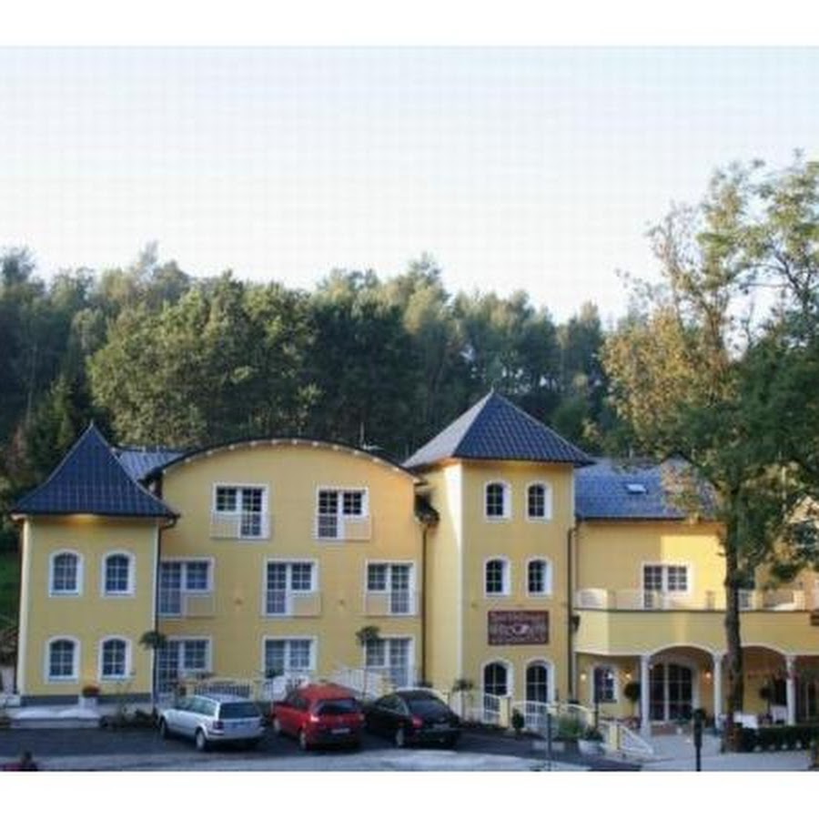 Gasthof & Hotel Zum Grünen Wald Fam. Wolfsegger