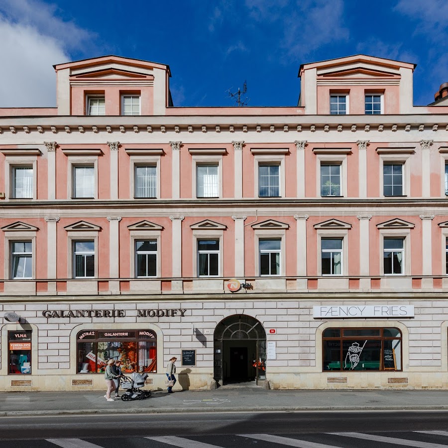 Avantgarde apartments