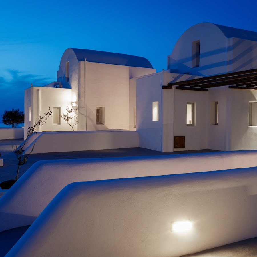 Bianco Diverso Suites