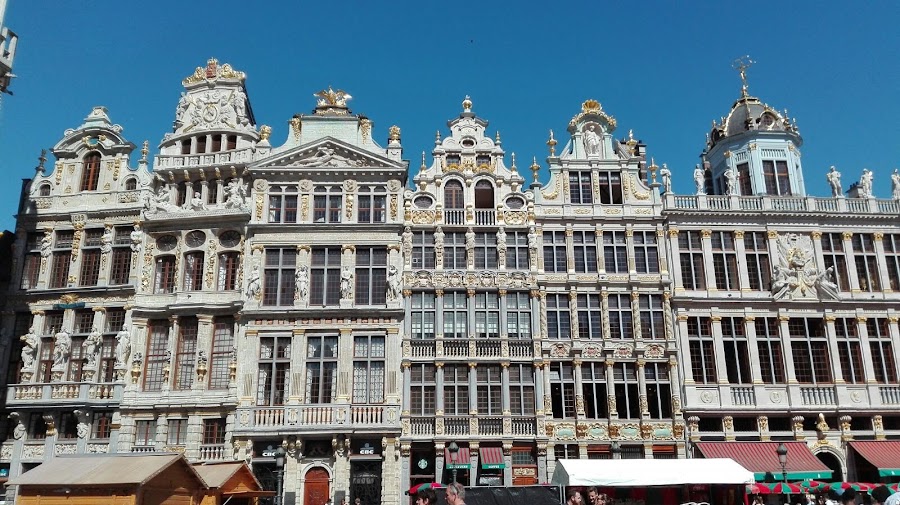 Hotel Catalonia Grand Place