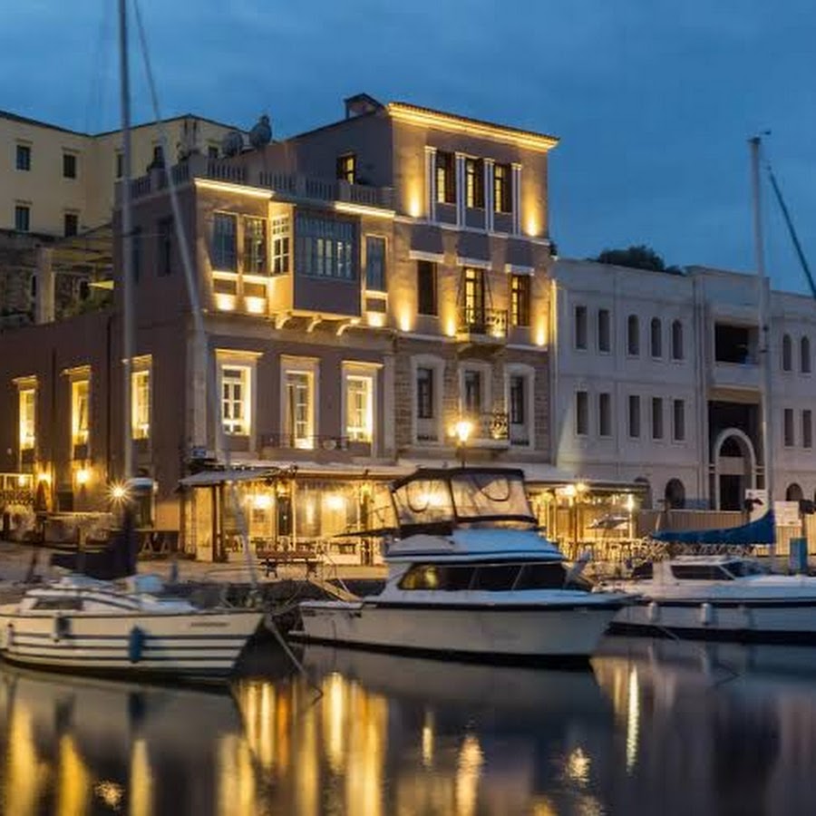 Ambassadors Residence Boutique Hotel