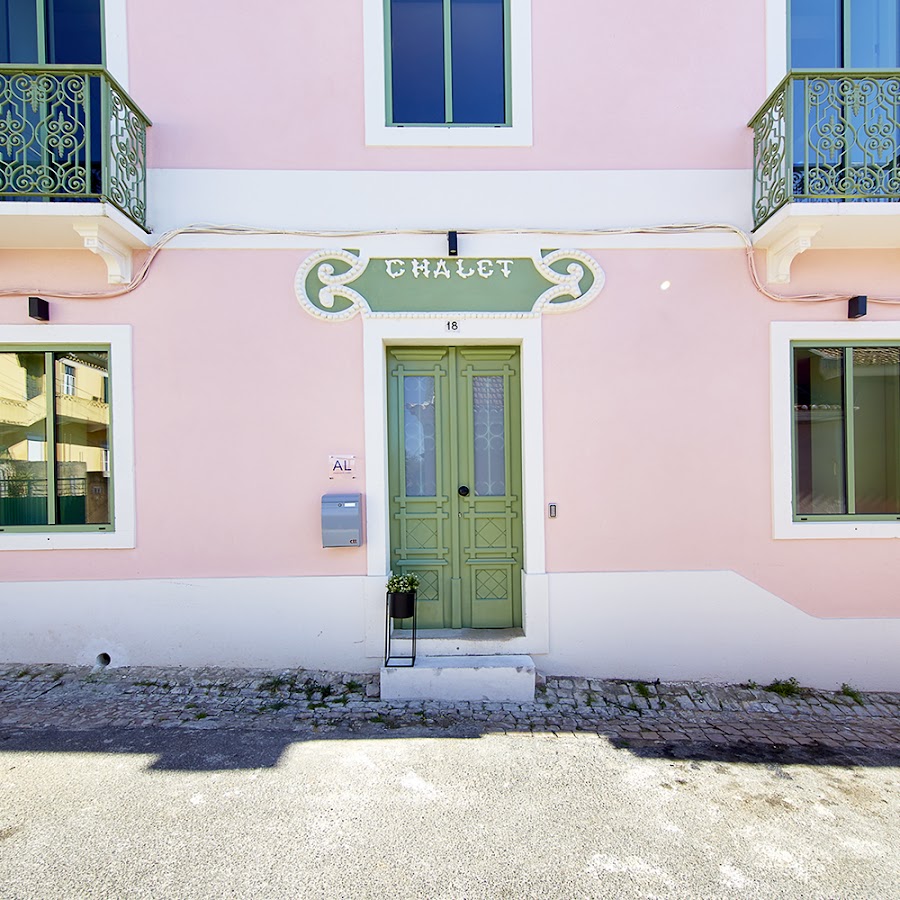 Sintra Green Chalet Bed & Breakfast