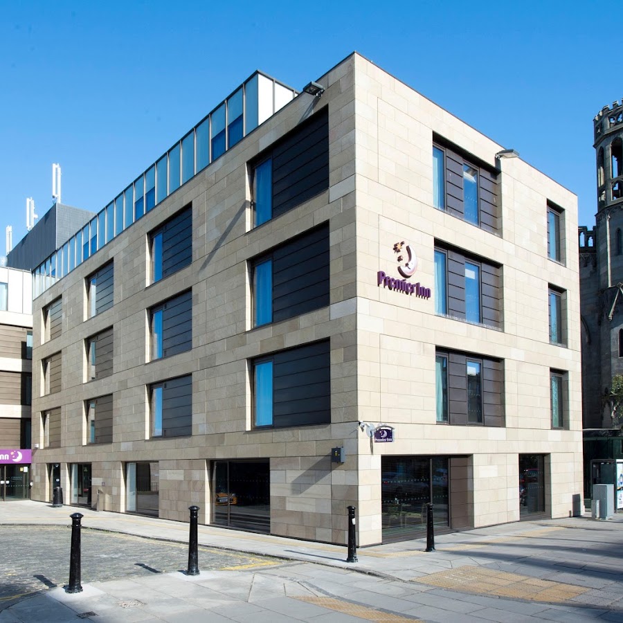 Premier Inn Edinburgh City Centre (York Place/St James Quarter) hotel