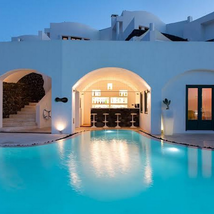 Avant Garde Suites