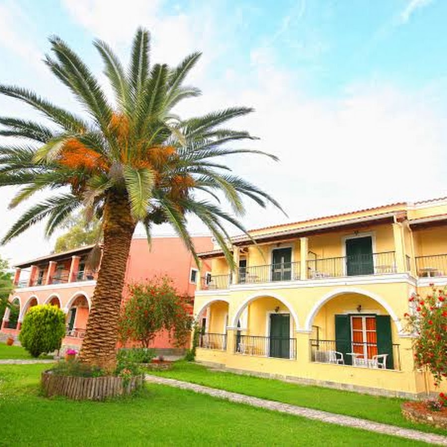 Zefiros Apartments