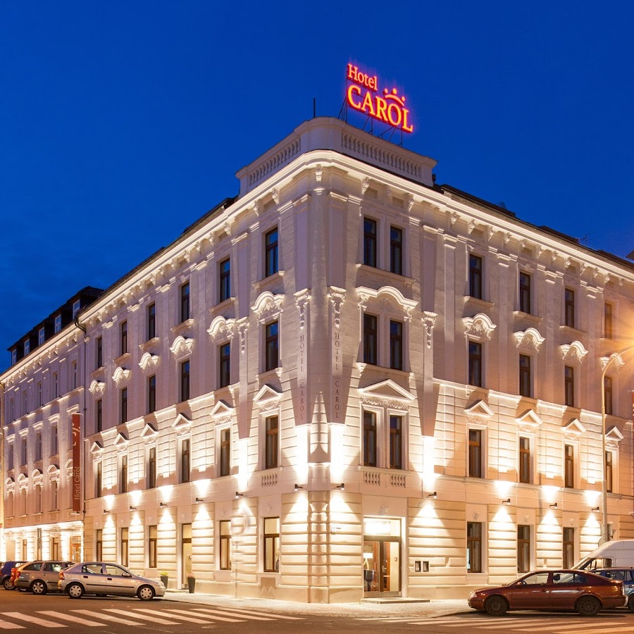 Hotel Carol