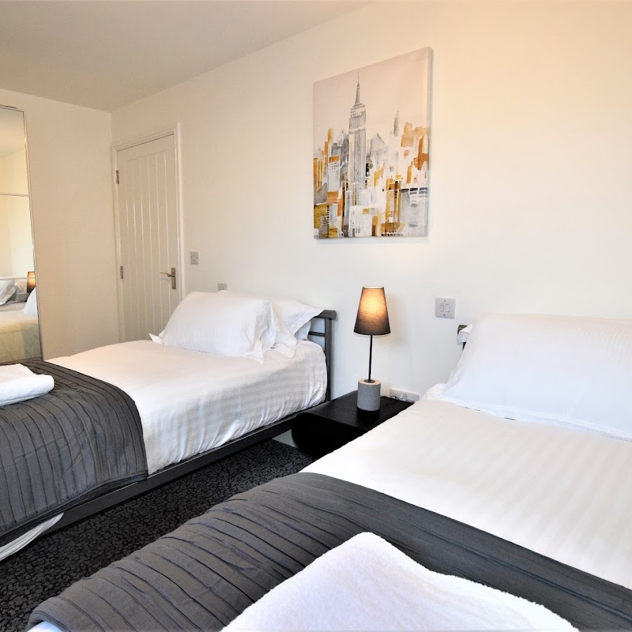 Brunels Loft | Serviced Apartments | Your Apartment