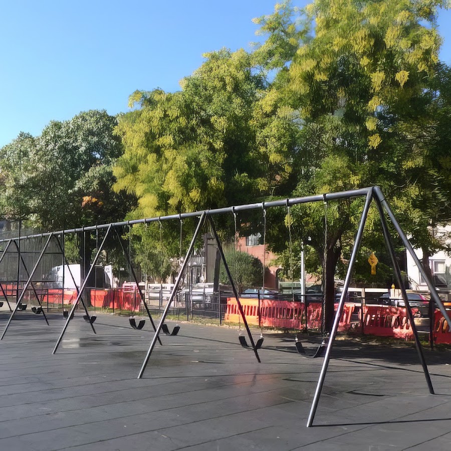 Hoyt Playground