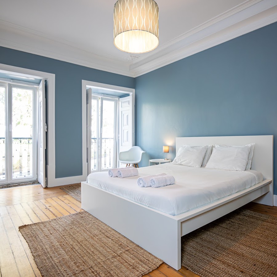 VAGO Alcântara Suites
