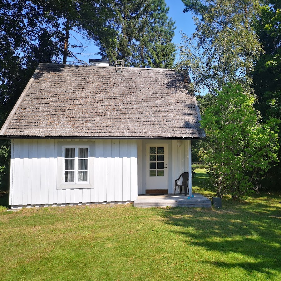 Mändjala Cottages