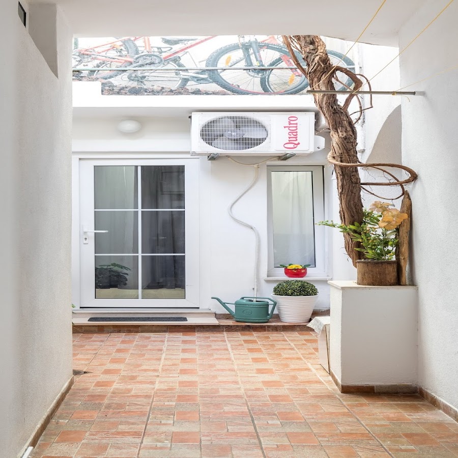 Studio Toniko, Split