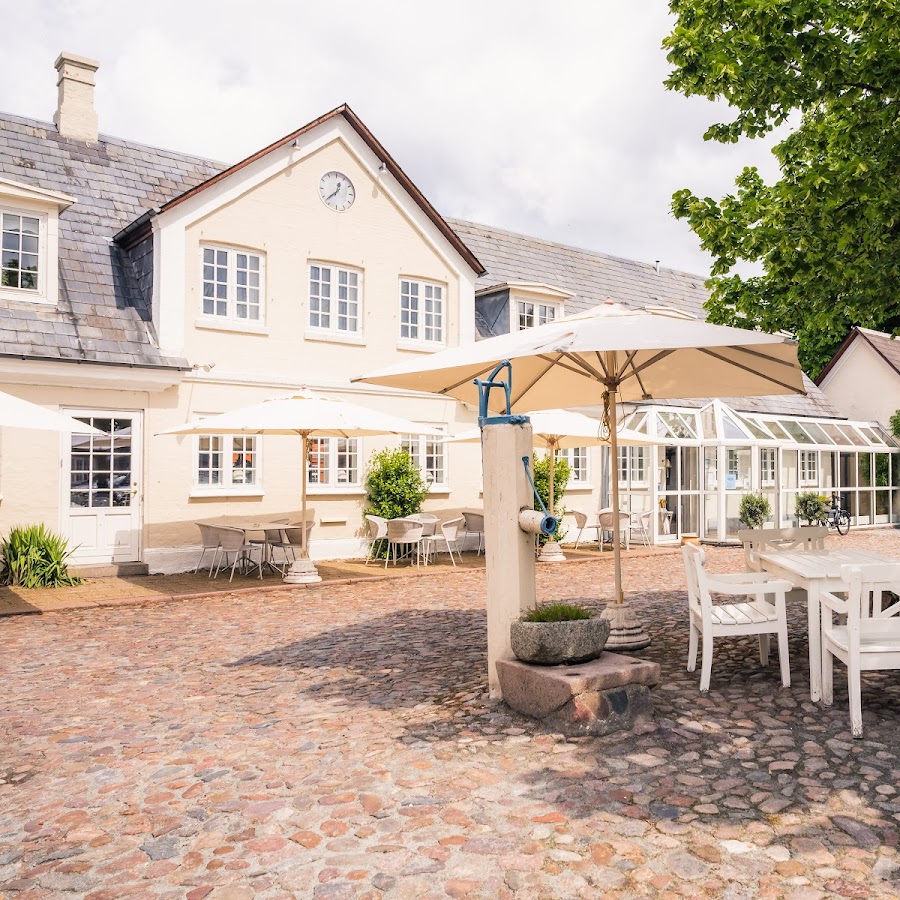 Hotel Knudsens Gaard