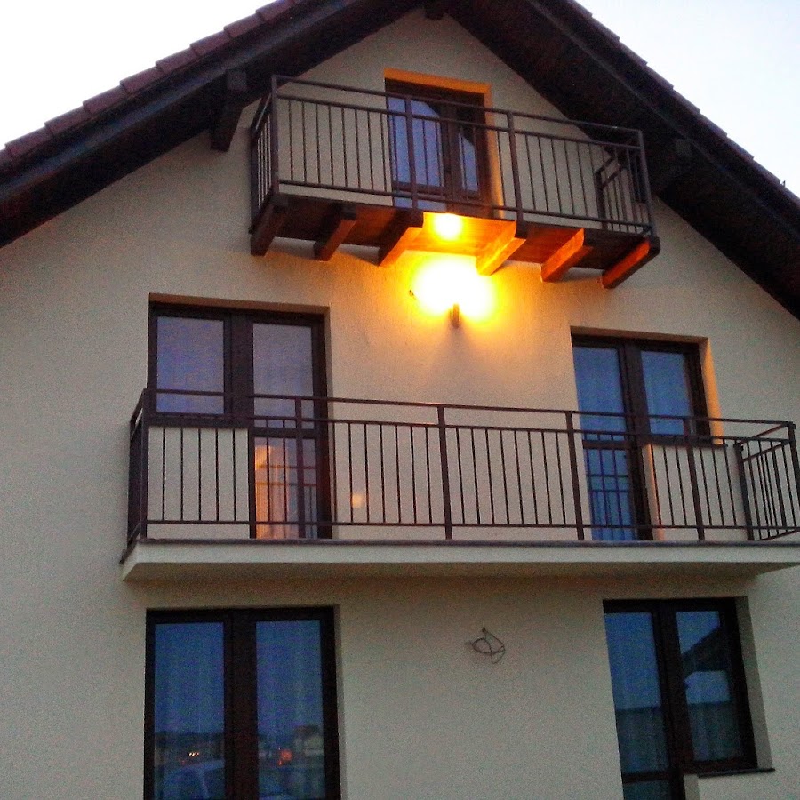 Charter Apartments-Vila Costea 3 stele