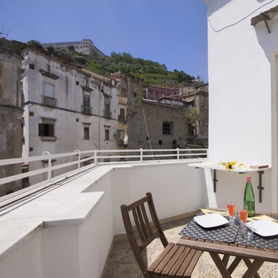 Spaccanapoli Comfort Suites