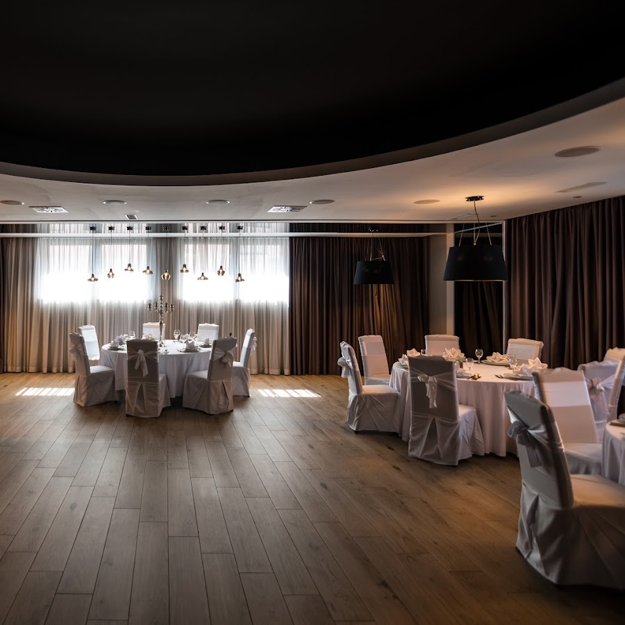 Hotel i restoran Mali raj