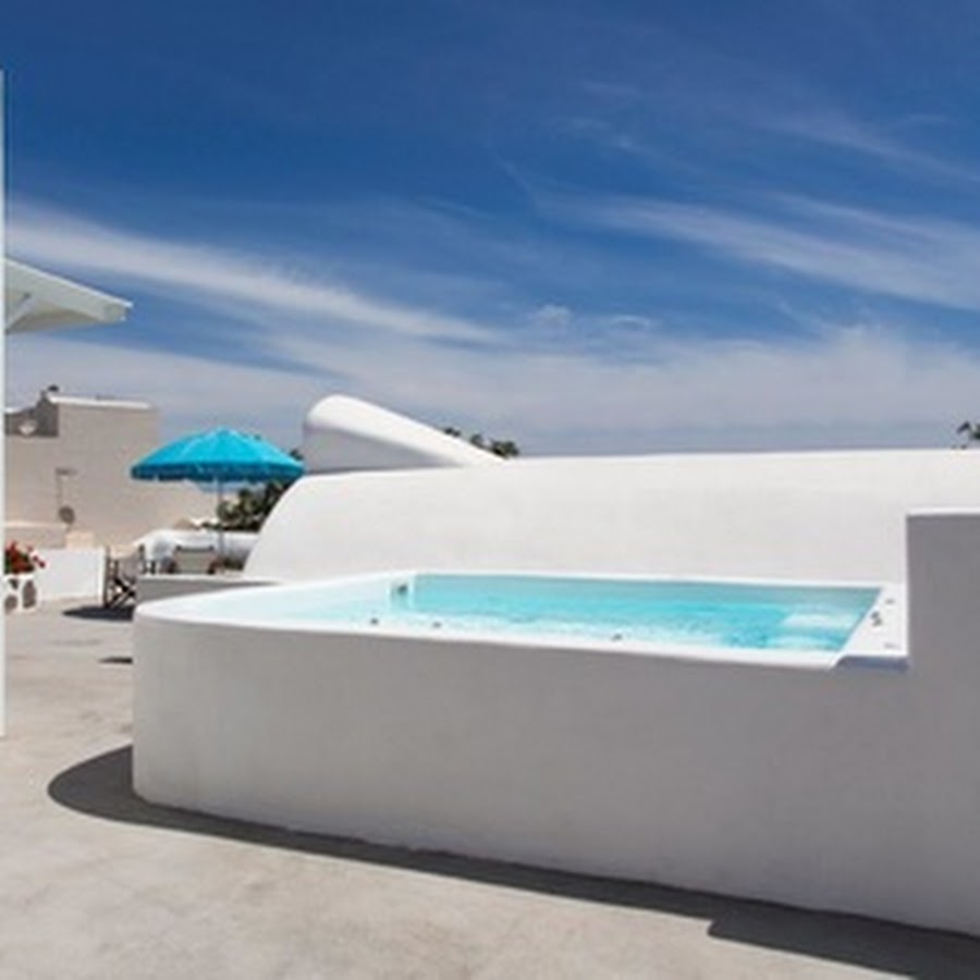 Ayoba Santorini