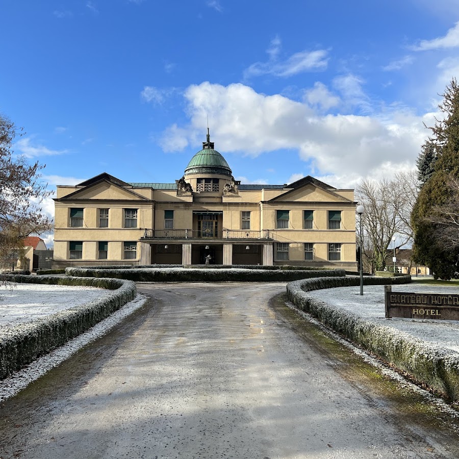 New castle Ratboř known as Chateau Kotera