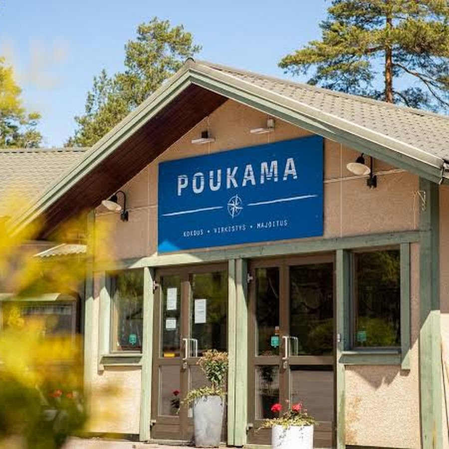 Hotel Poukama