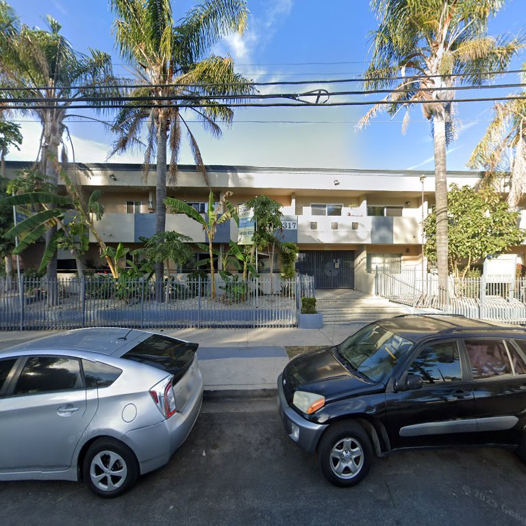 18317-18331 Kittridge St