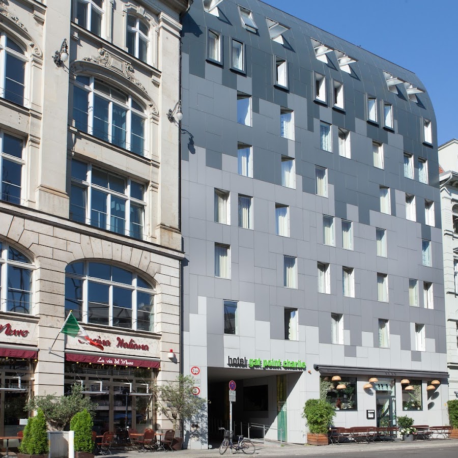 Gat Point Charlie Hotel