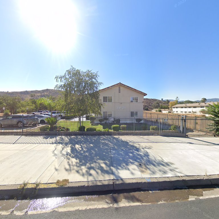 17920 Sierra Highway