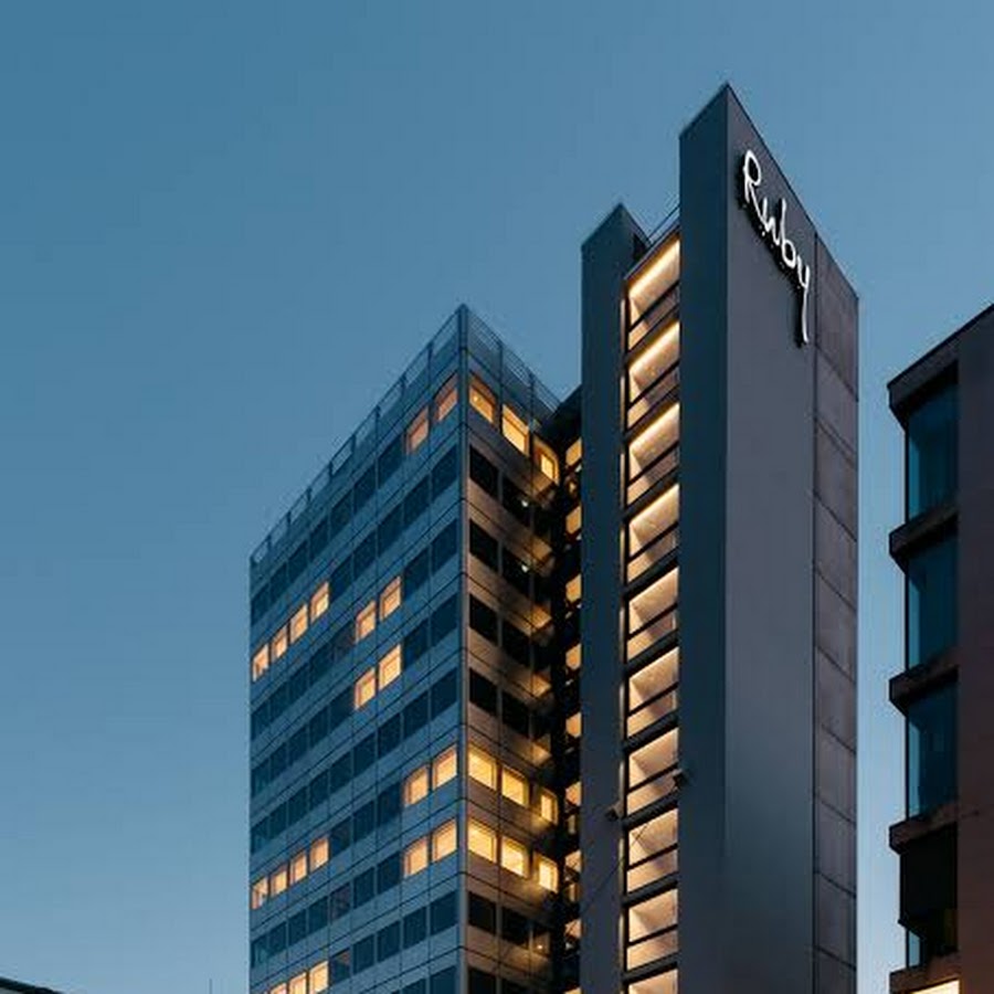 Ruby Luna Hotel Dusseldorf