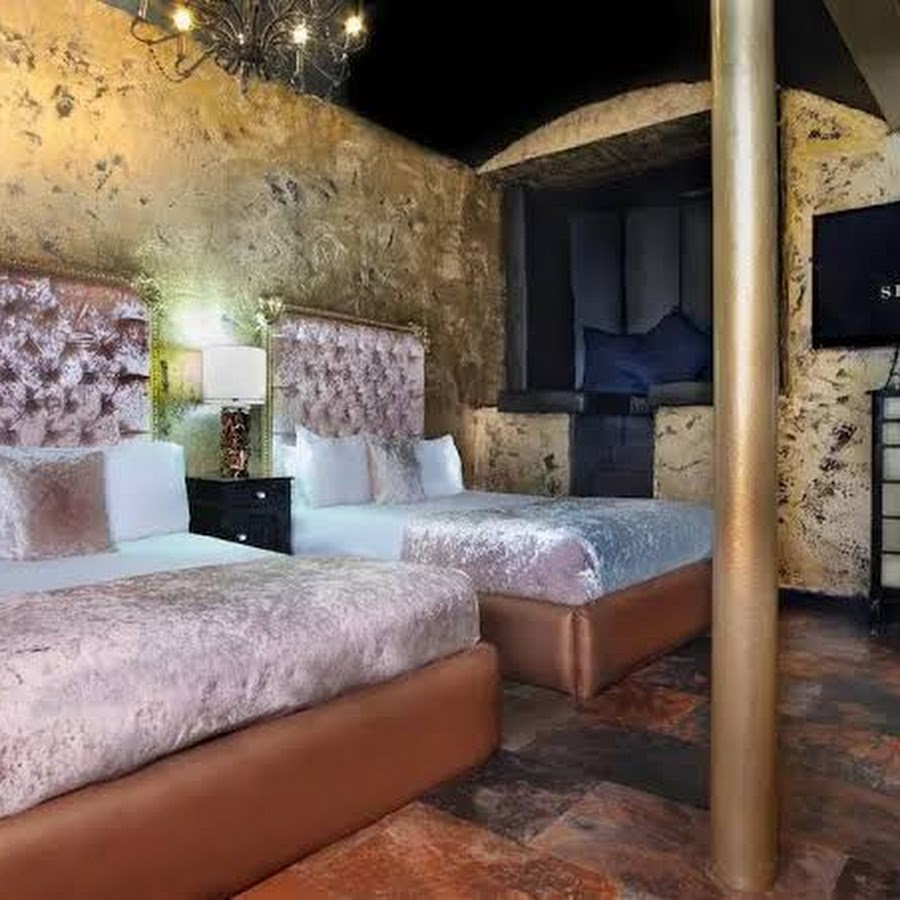 Signature Living Apartment