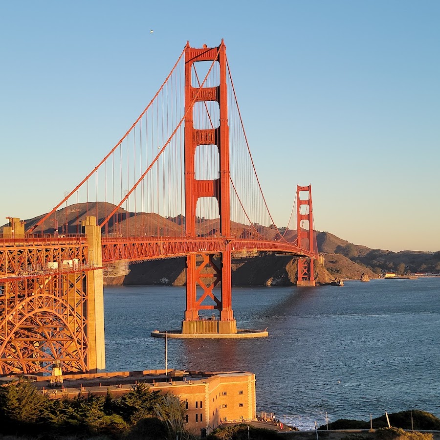 Golden Gate Bridge
