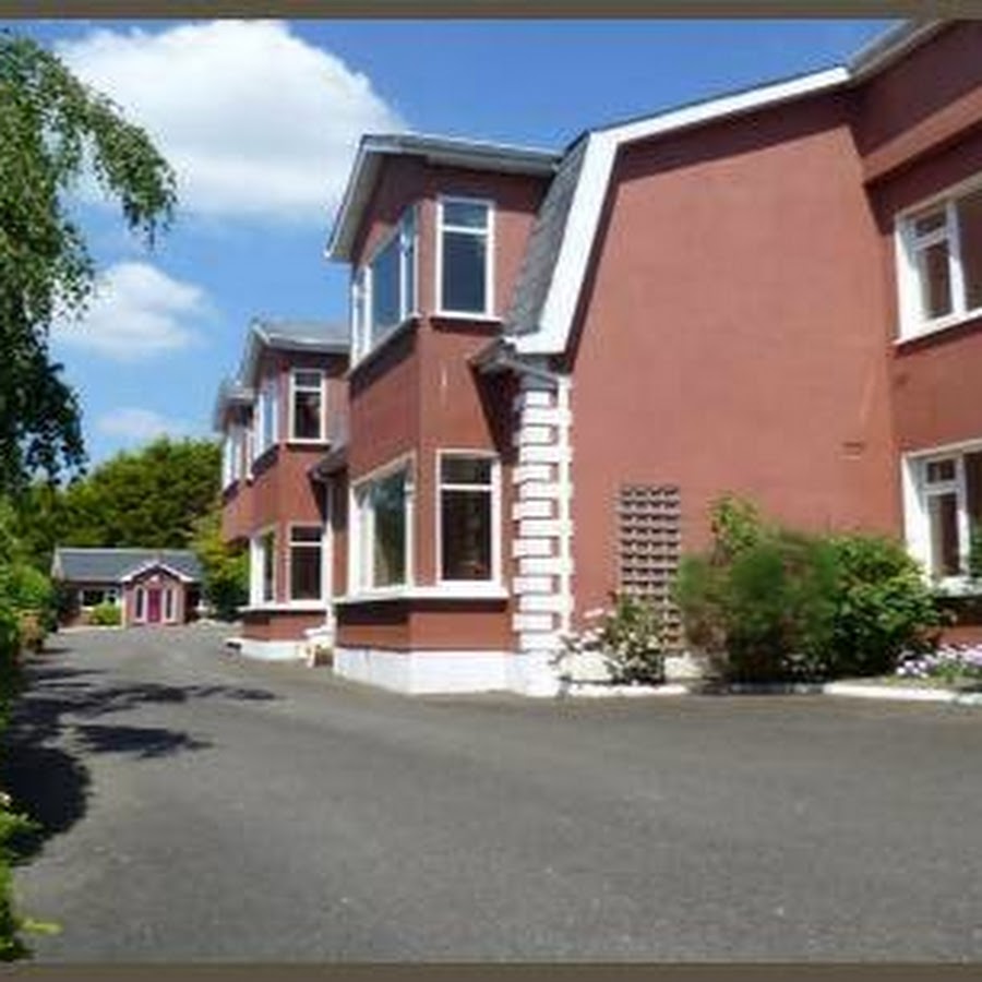 Diamond Hill Country House