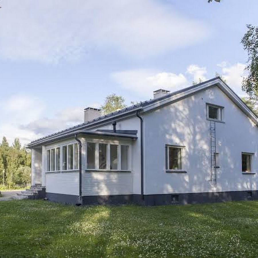Apukka Resort - Glass Igloos Hotel - Husky & Reindeer Farm and Tours