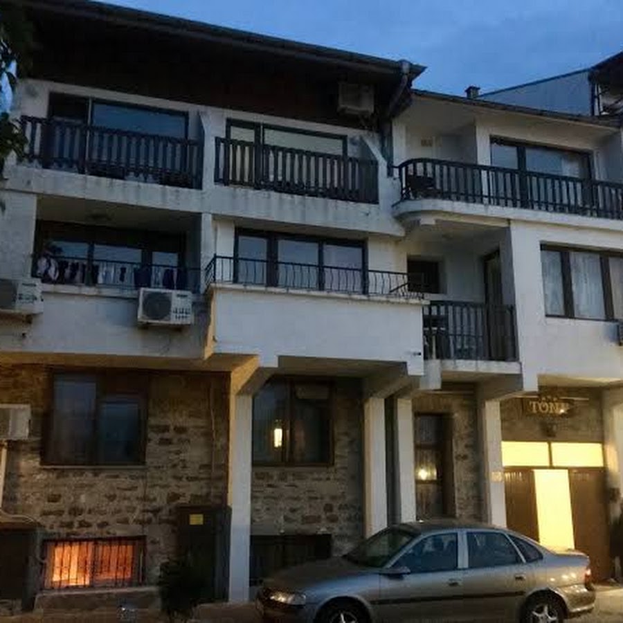Hotel Toni
