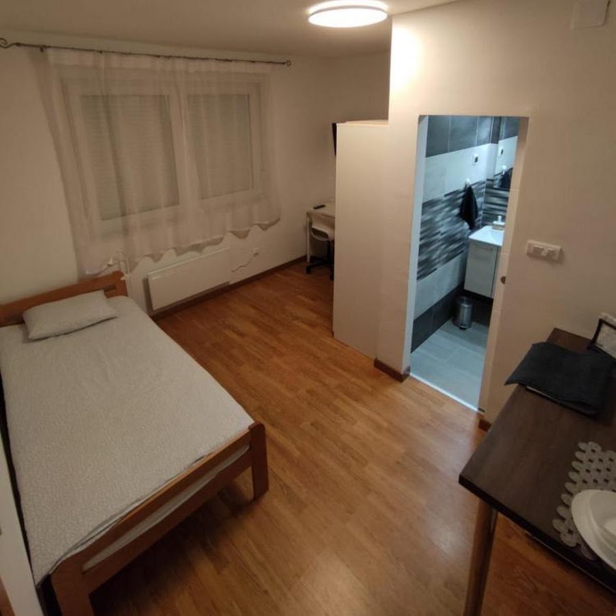 Cozy room near the center