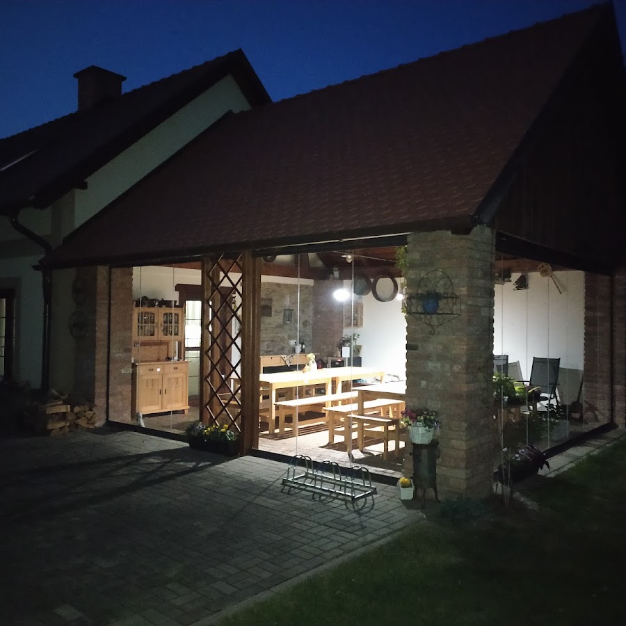 Dvoupokojový apartmán s kuchyňským koutem