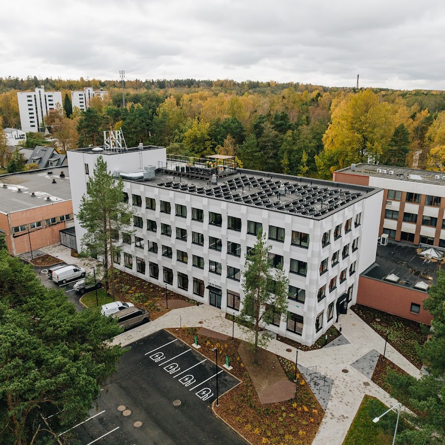 Stereo House by Larsen