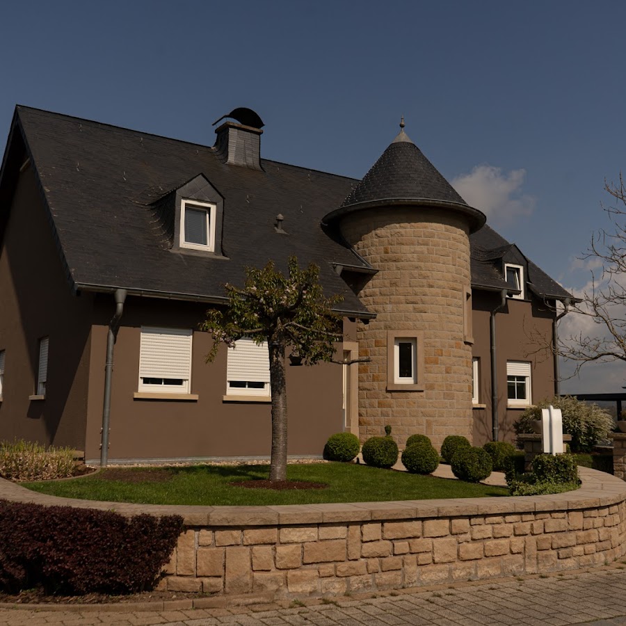 Les pantoufles dans le pré