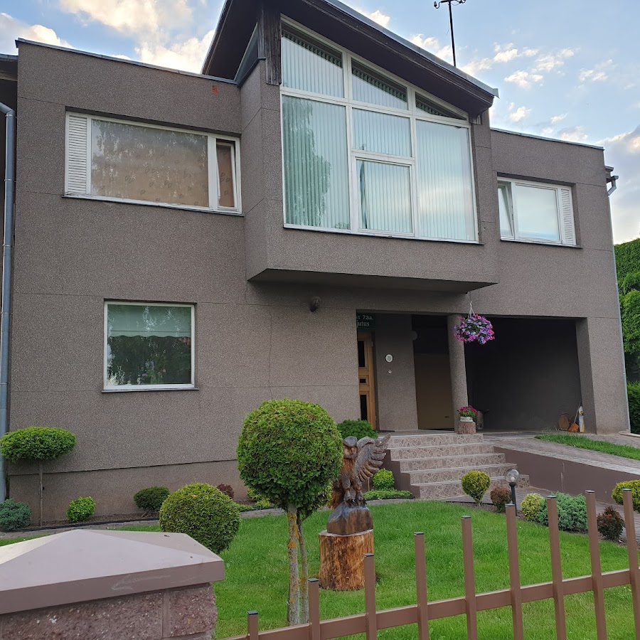 Eha Suija Home Accommodation