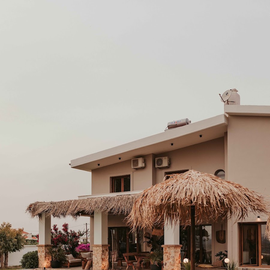 Maya pool & mountain view villa