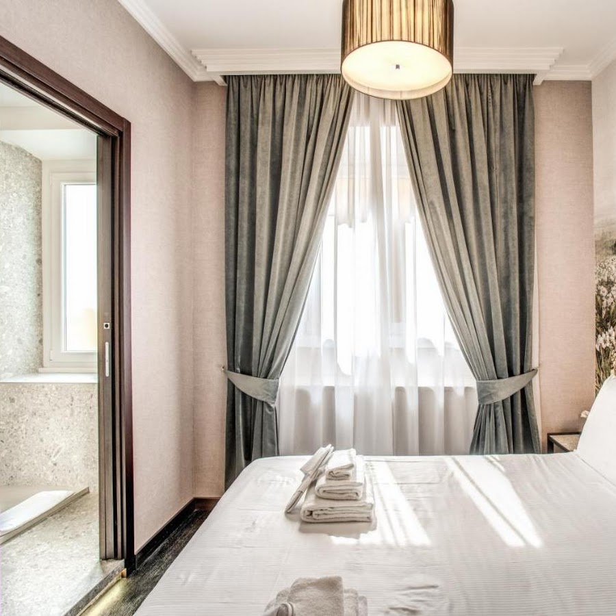 FOURHEADS Private suites