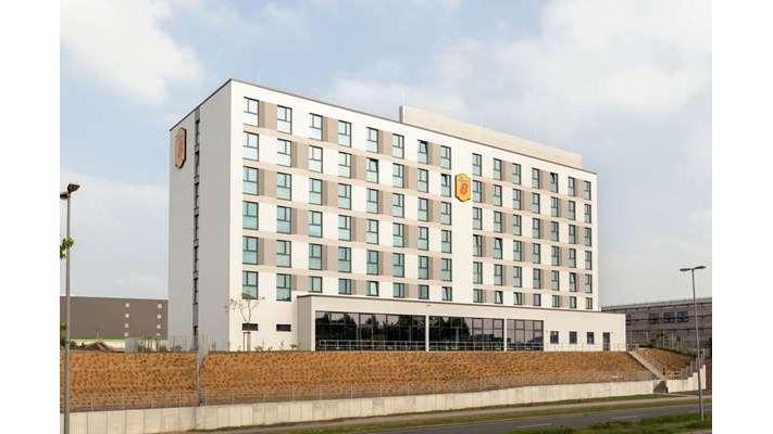 Super 8 by Wyndham Oberhausen