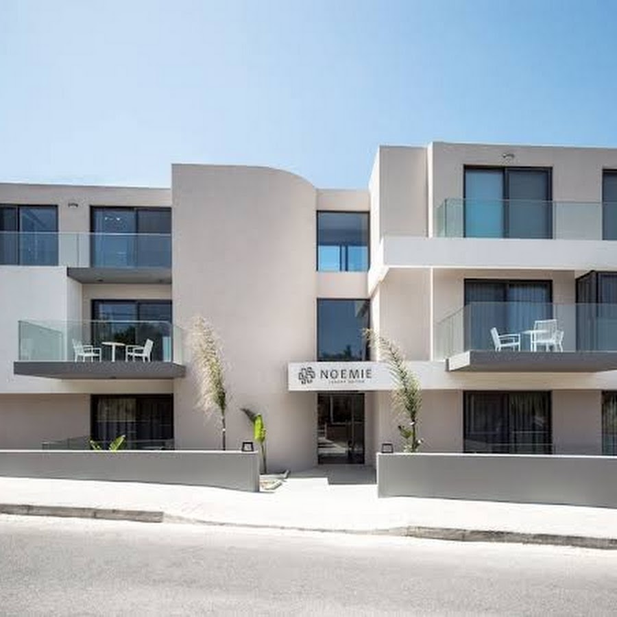 Noemie Luxury Suites