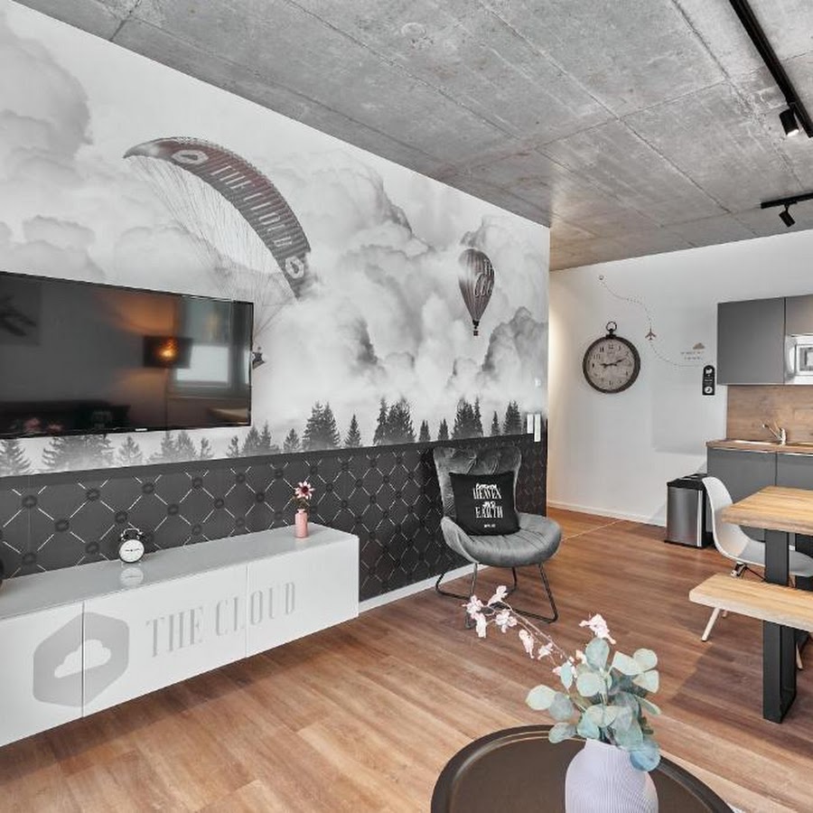 The Cloud Suite Apartments