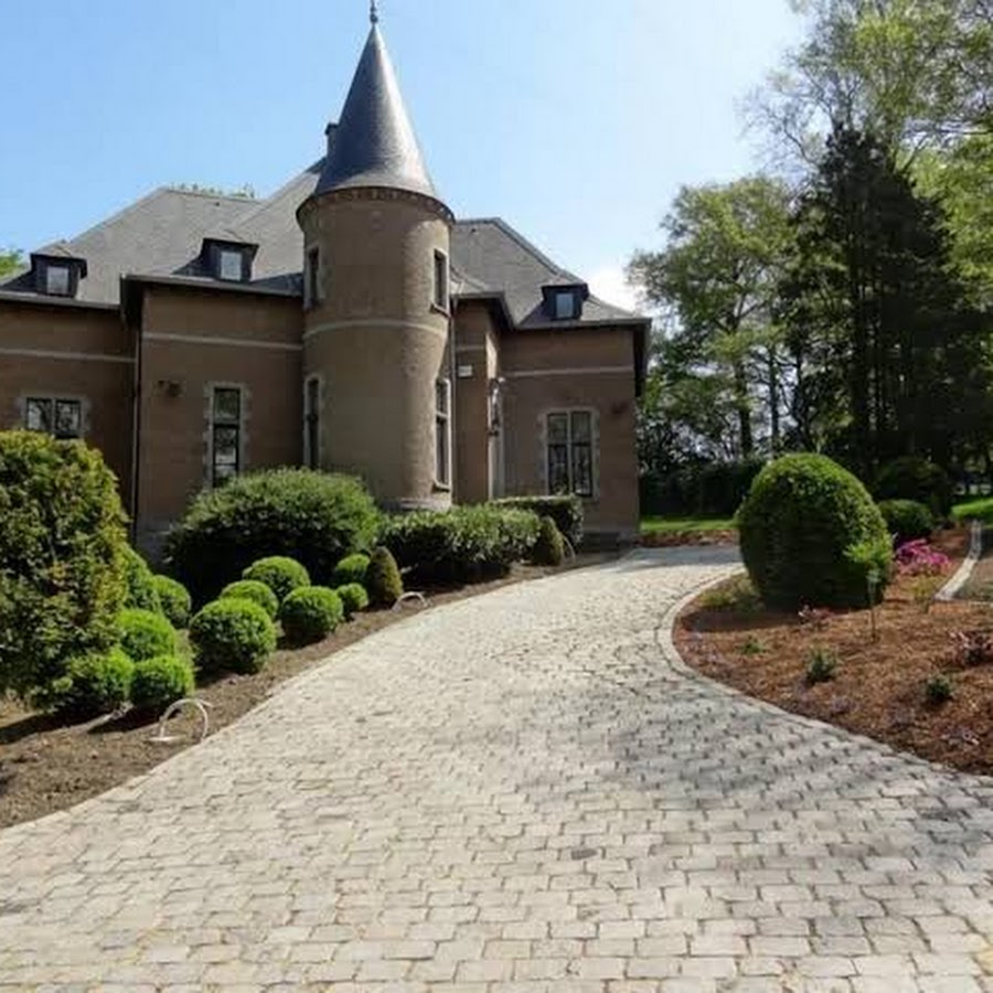 Le chateau des eglantines