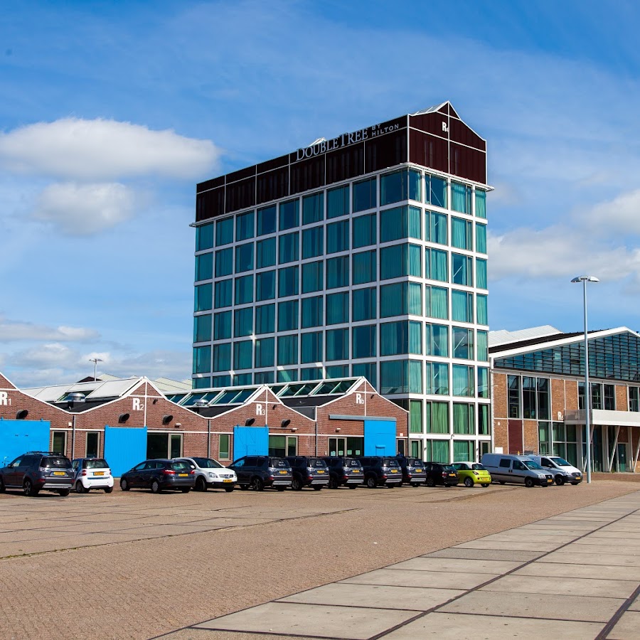 DoubleTree by Hilton Amsterdam - NDSM Wharf