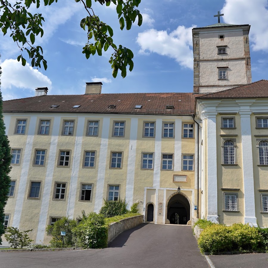 Guesthouse & Hostel Castle Riedegg